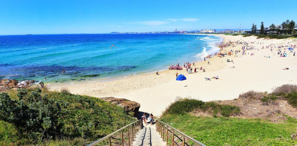 Hotel Surfside 22 Wollongong